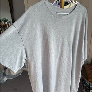 Under Armour Light Gray Short Sleeve Tee